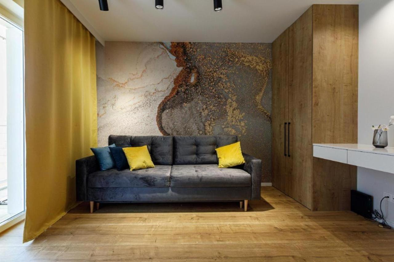 Urban Chic - Studio Apartment - Odra View&Witolda Wroclaw Ngoại thất bức ảnh