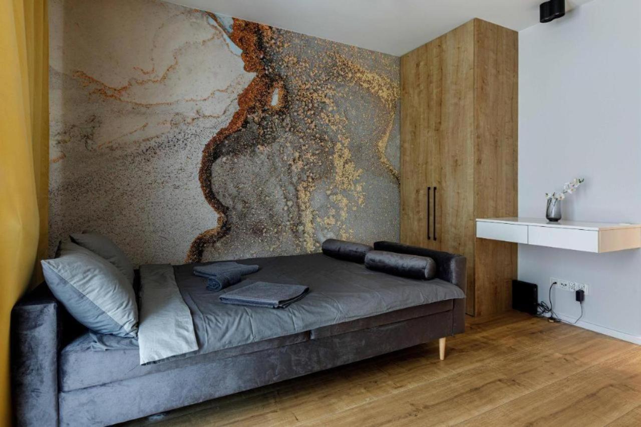 Urban Chic - Studio Apartment - Odra View&Witolda Wroclaw Ngoại thất bức ảnh