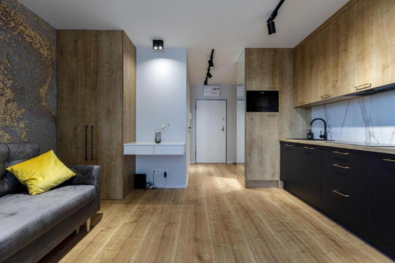 Urban Chic - Studio Apartment - Odra View&Witolda Wroclaw Ngoại thất bức ảnh